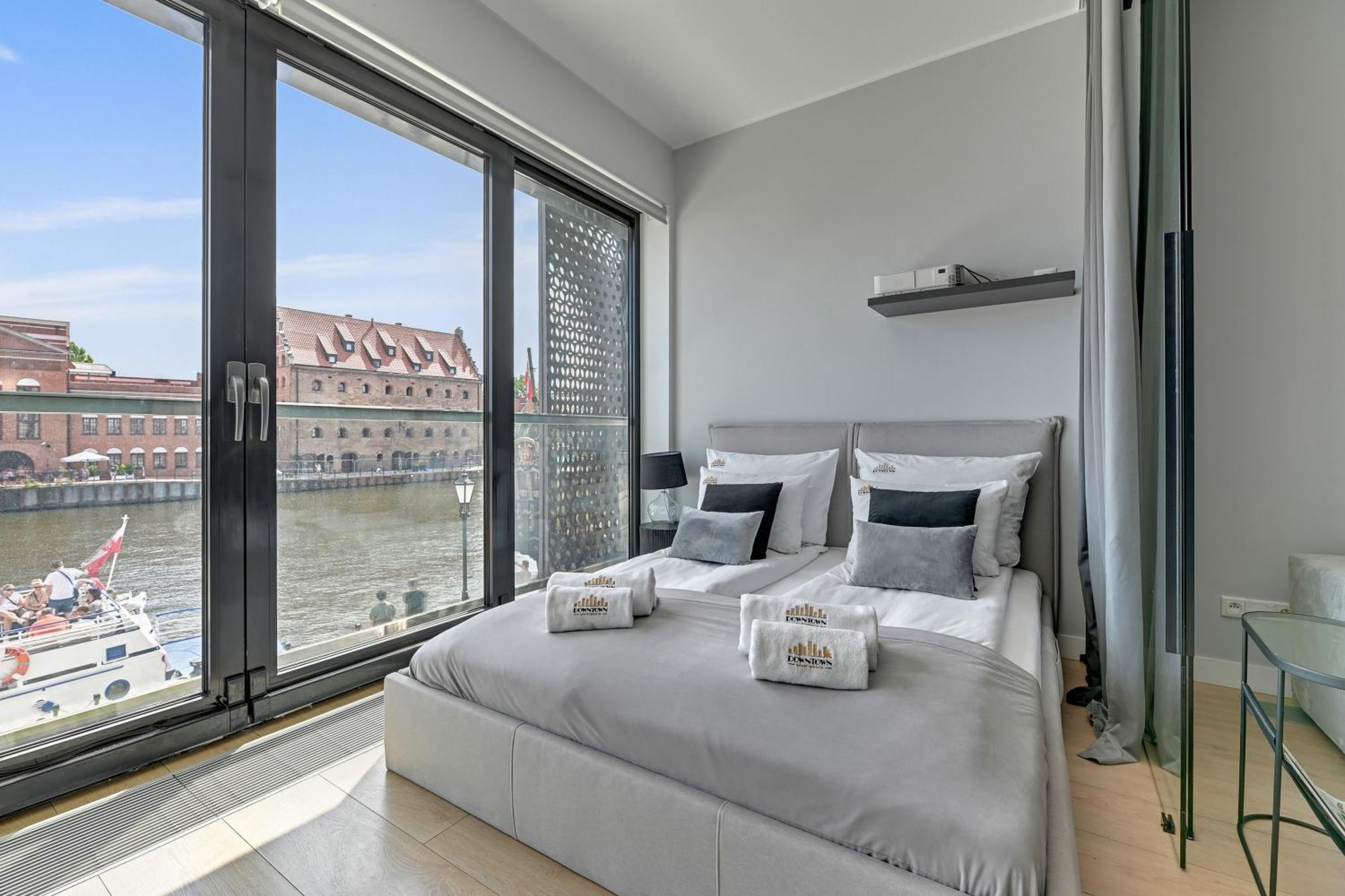 Symfonia Amazing River View Apartment By Downtown Apartments Danzig Exterior foto